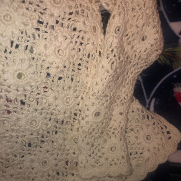 SALE Just in Like New Vintage Cream Express handknit crochet floral sweater - Picture 2 of 5